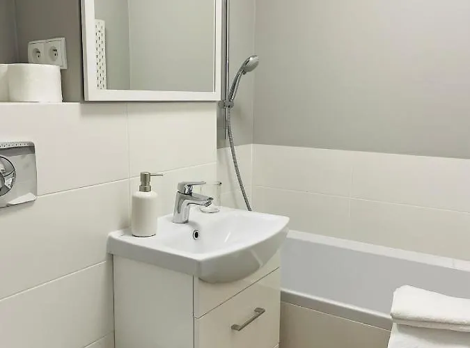 Apartment Chmielna Warsaw